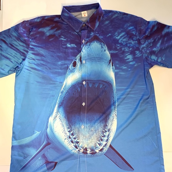 Shark Shirt Button Down Short Sleeve Mens 2X - Picture 3 of 10